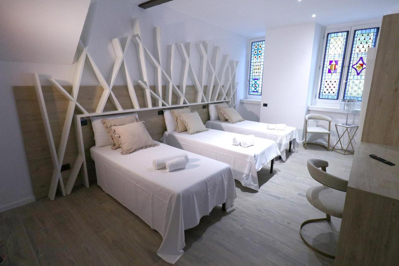 I Due Leoni Guest house *